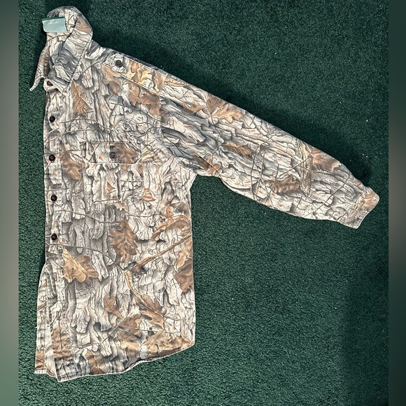 Cabela’s Real Tree All-over Print Flannel - Picture 2 of 4